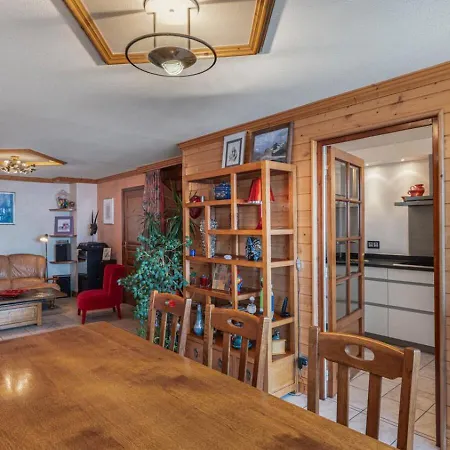 Charming 3br In Ski-in&ski-out - What'app - 0034-635-520-036 - For Reservations!! Apartment